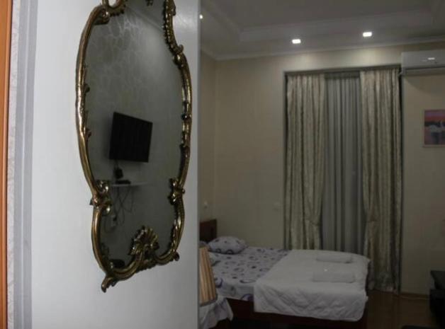 Leila Hotel Tbilisi Eksteriør billede