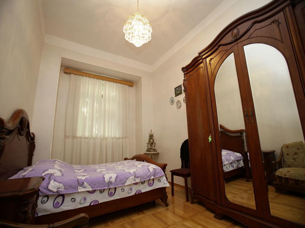 Leila Hotel Tbilisi Værelse billede